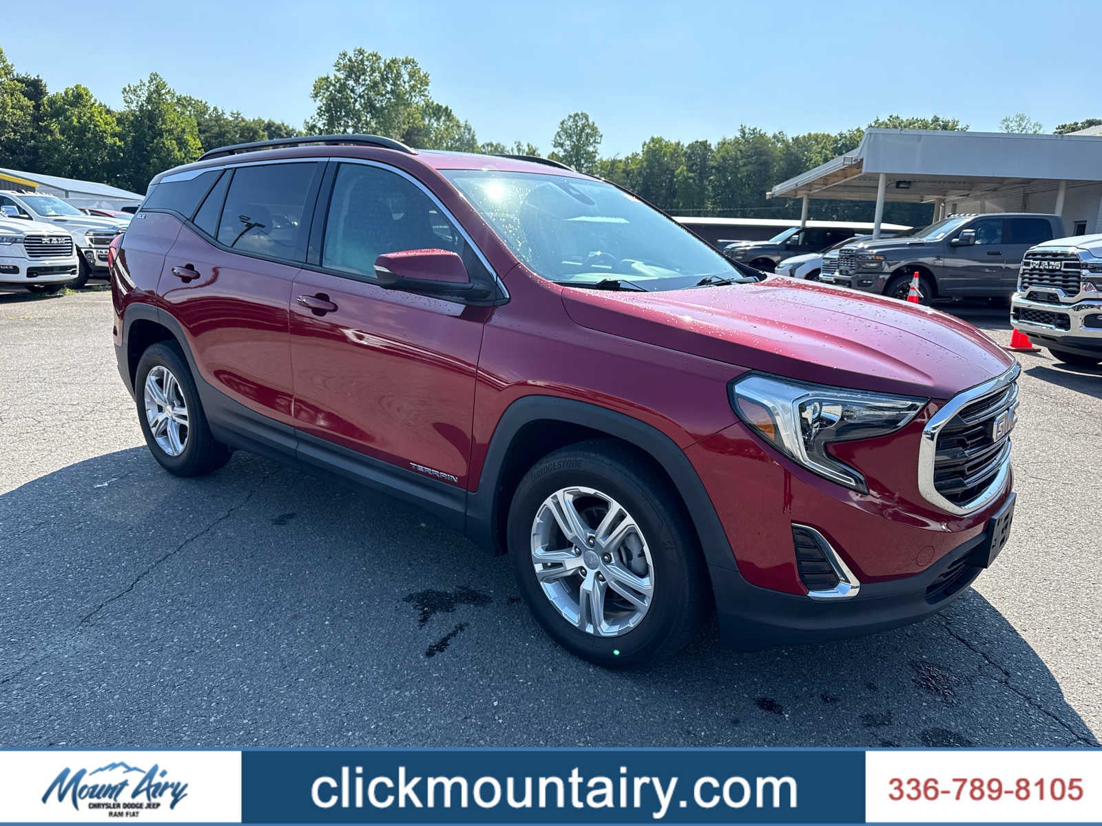 2020 GMC Terrain SLE in Red Quartz Tintcoat — front three-quarter view
