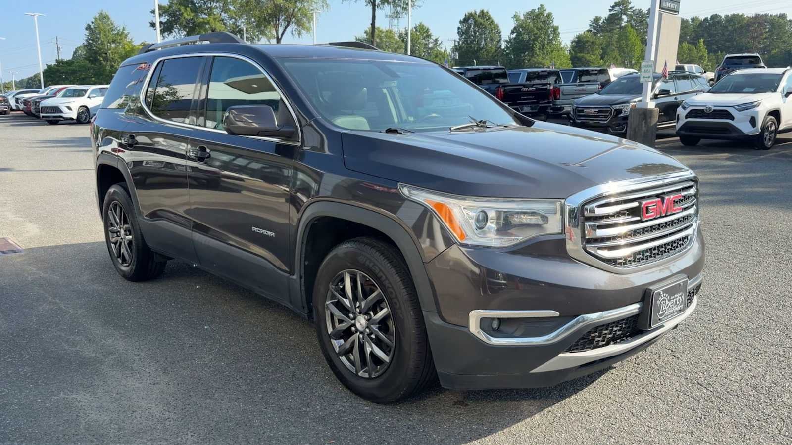 2017 GMC Acadia — side profile view